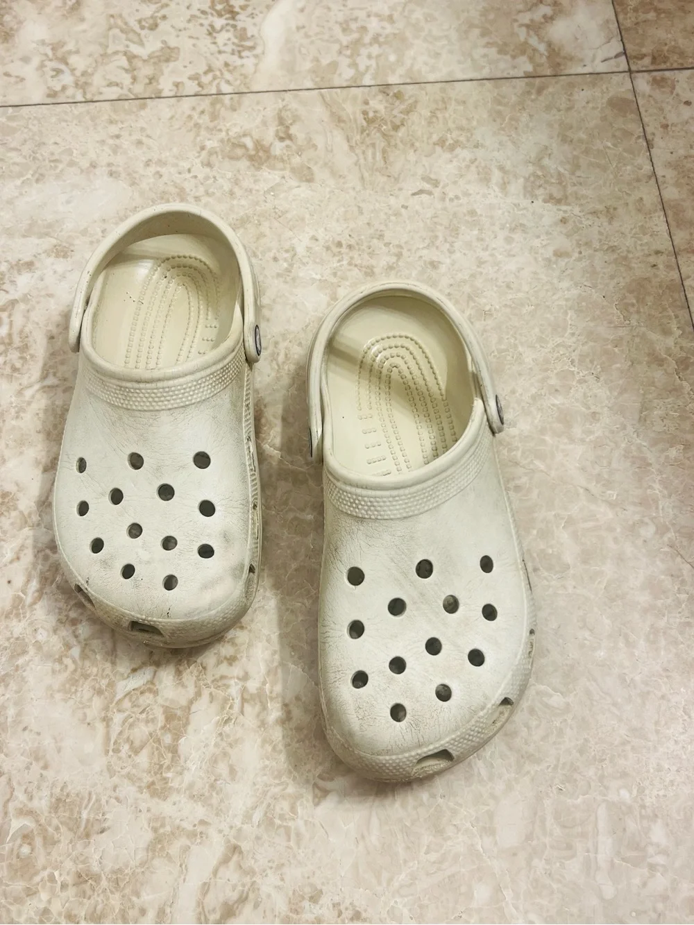 Kids Lightweight Cream Slip-On Clog